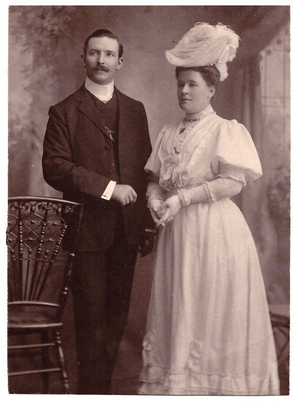 Photo of photos/Alexander McLennan 1878-1958 wedding portrait